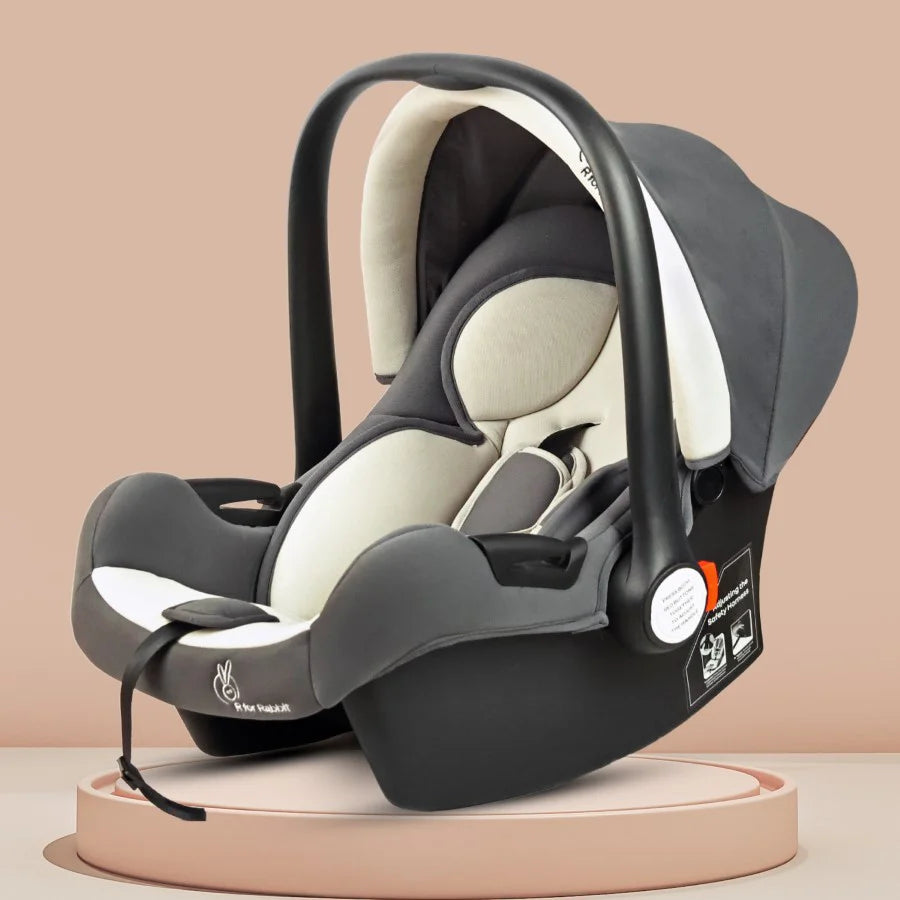 Picaboo Sportz – 3-in-1 Convertible Carry Cot, Rocker & Feeding Chair (R FOR RABBIT)