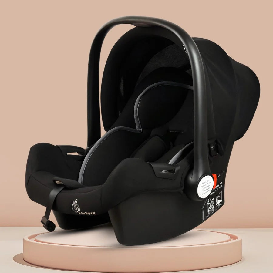 Picaboo Sportz – 3-in-1 Convertible Carry Cot, Rocker & Feeding Chair (R FOR RABBIT)